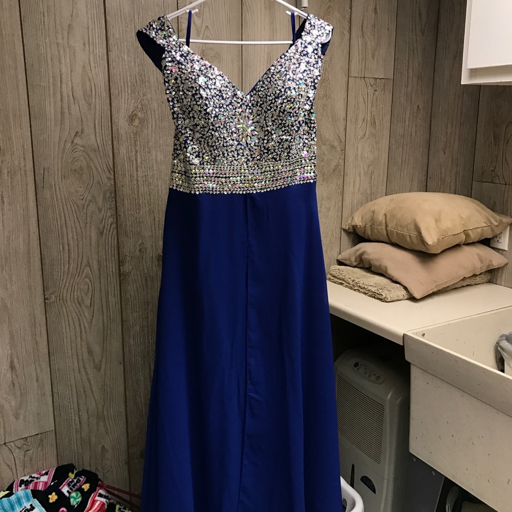 Blue prom dress