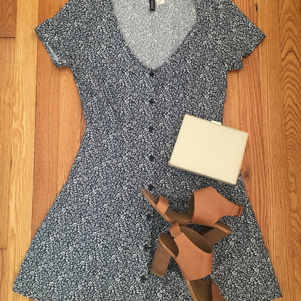 H&M Divided Blue and White Flower Dress