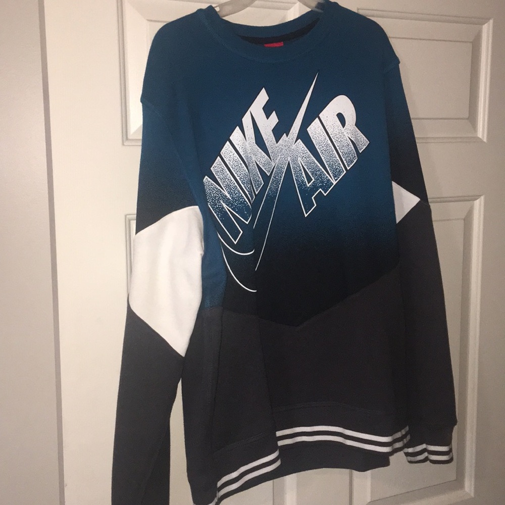 Nike Sweater