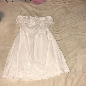 White strapless dress