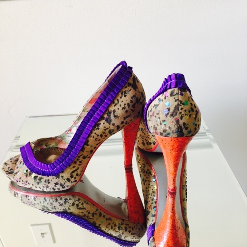 Poetic License "SAUCY" open-toed heela