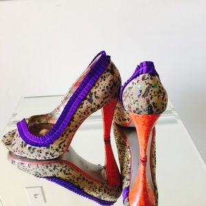 Poetic License "SAUCY" open-toed heela