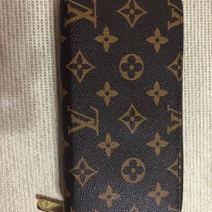 LV wallet