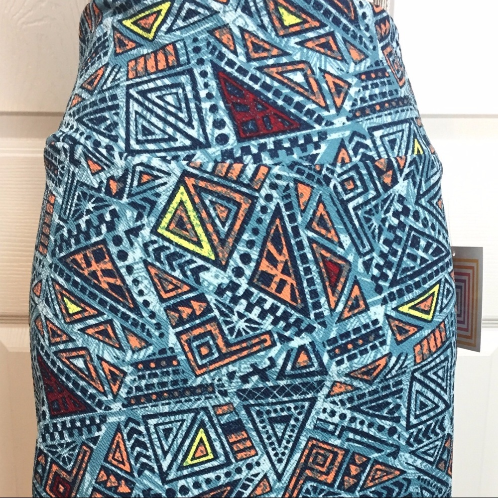 S LuLaRoe Cassie Skirt
