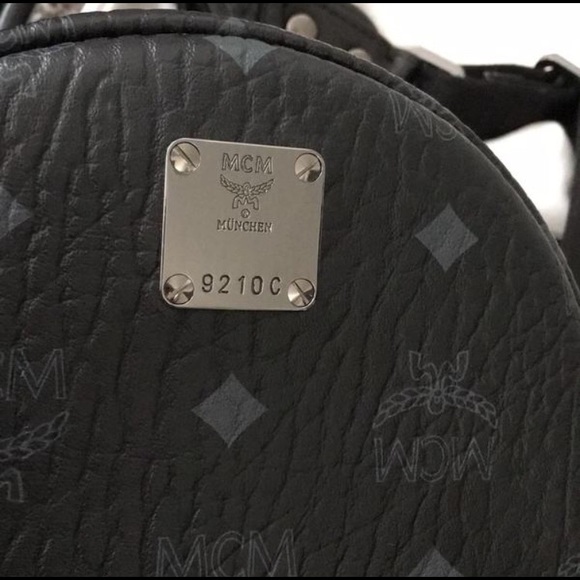 ❌SOLD❌MCM Mini Backpack - Picture 3 of 5