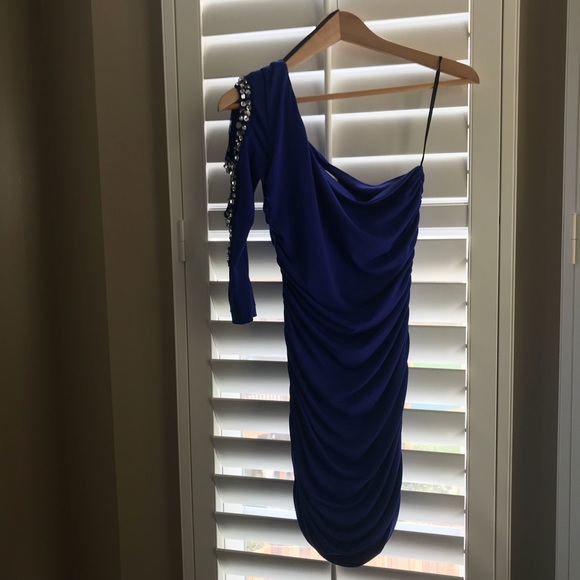 Homecoming One Sleeve Dress - Picture 1 of 4