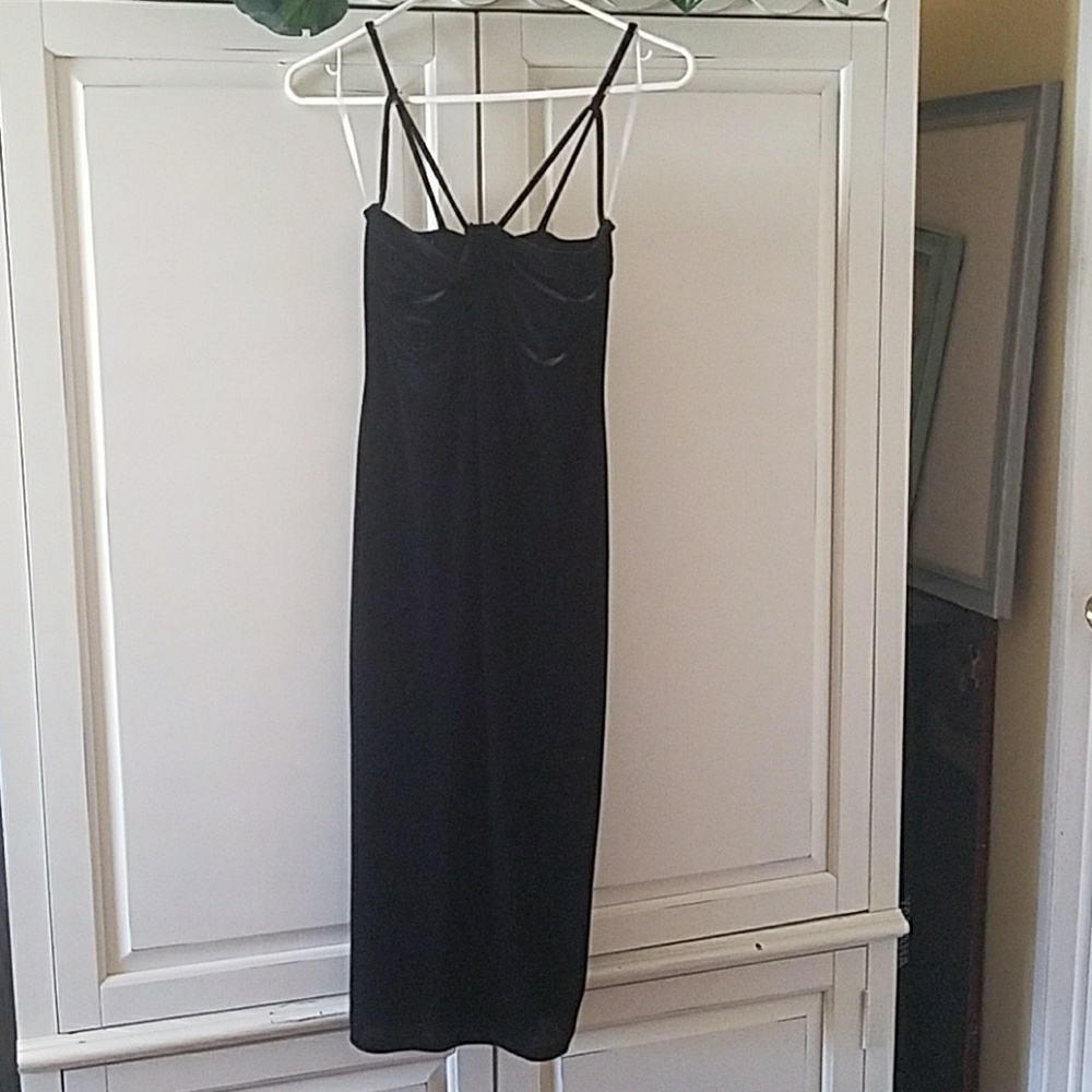 Want My Look : Morticia dress