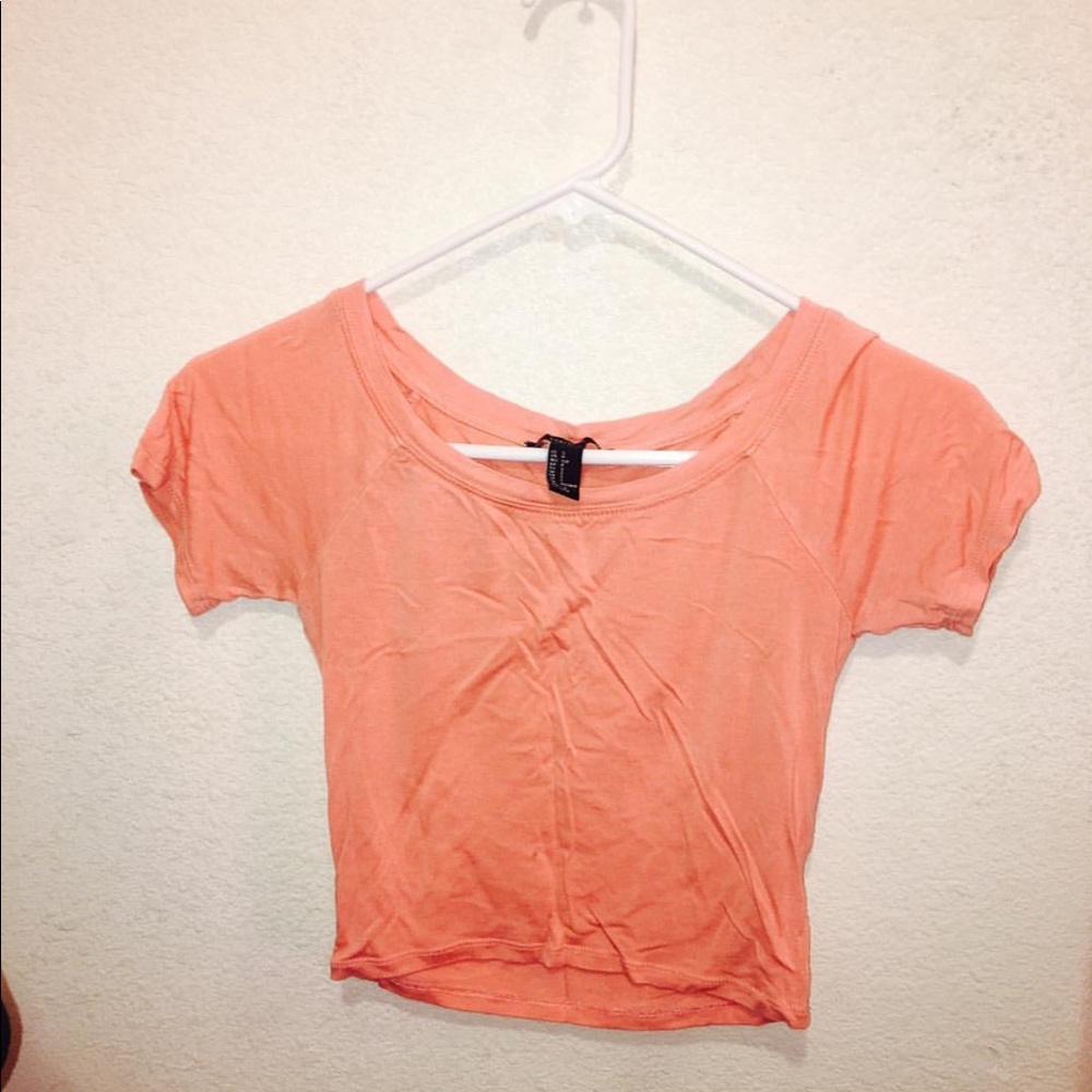 crop tee