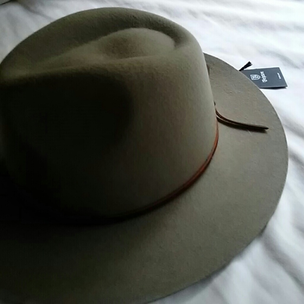 NWT BRIXTON HAT