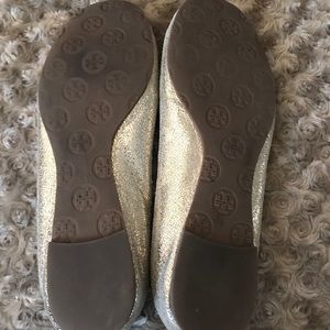 Tory Burch Shoes - Tory Burch Gold Metallic Flats Tory Burch Shoes - Tory Burch Gold Metallic Flats