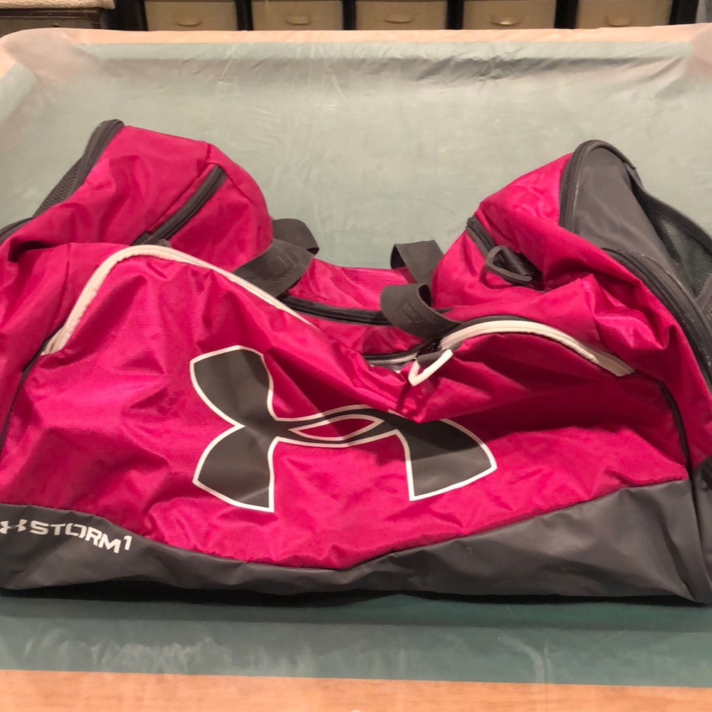 NEW under Armor bag!