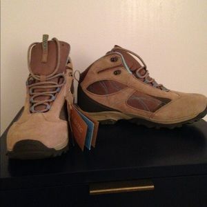 Hi-Tec Ohio WP Woman's Hiking Boots Size 11