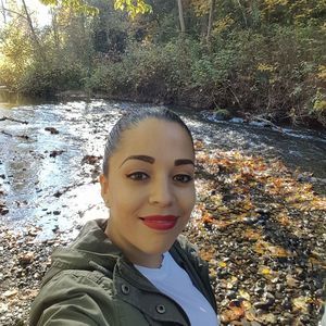 Meet your Posher, Diana