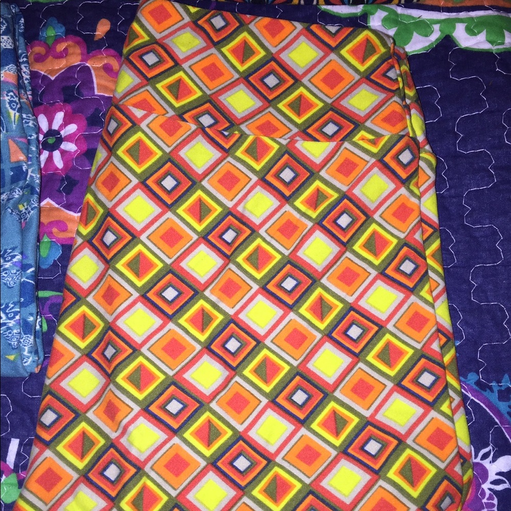 Lularoe OS LEGGINGS