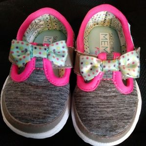 Skechers Memory Foam Sneaker