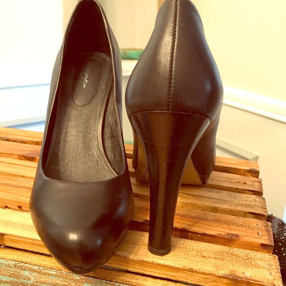 Black Soft Leather Heels | Halogen