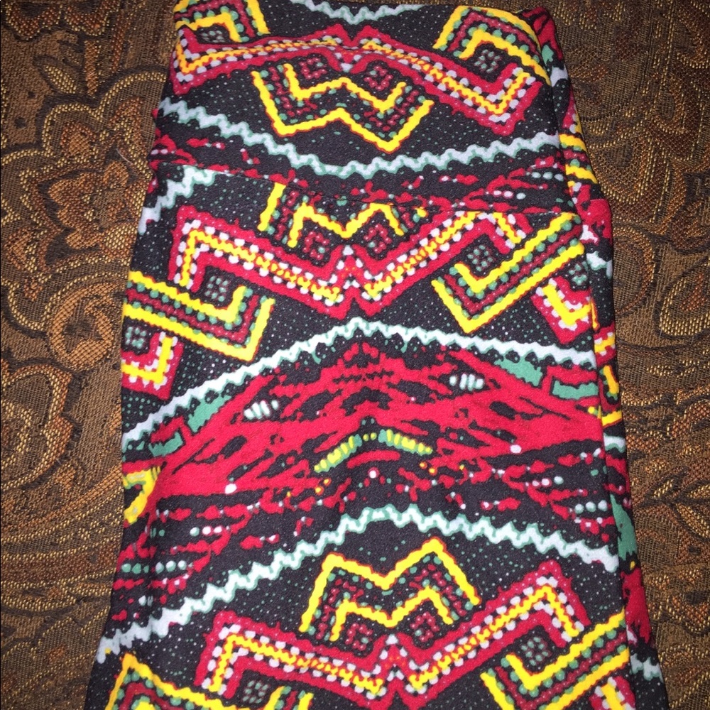 Lularoe OS leggings new never worn