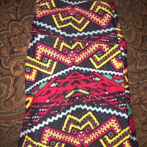 Lularoe OS leggings new never worn