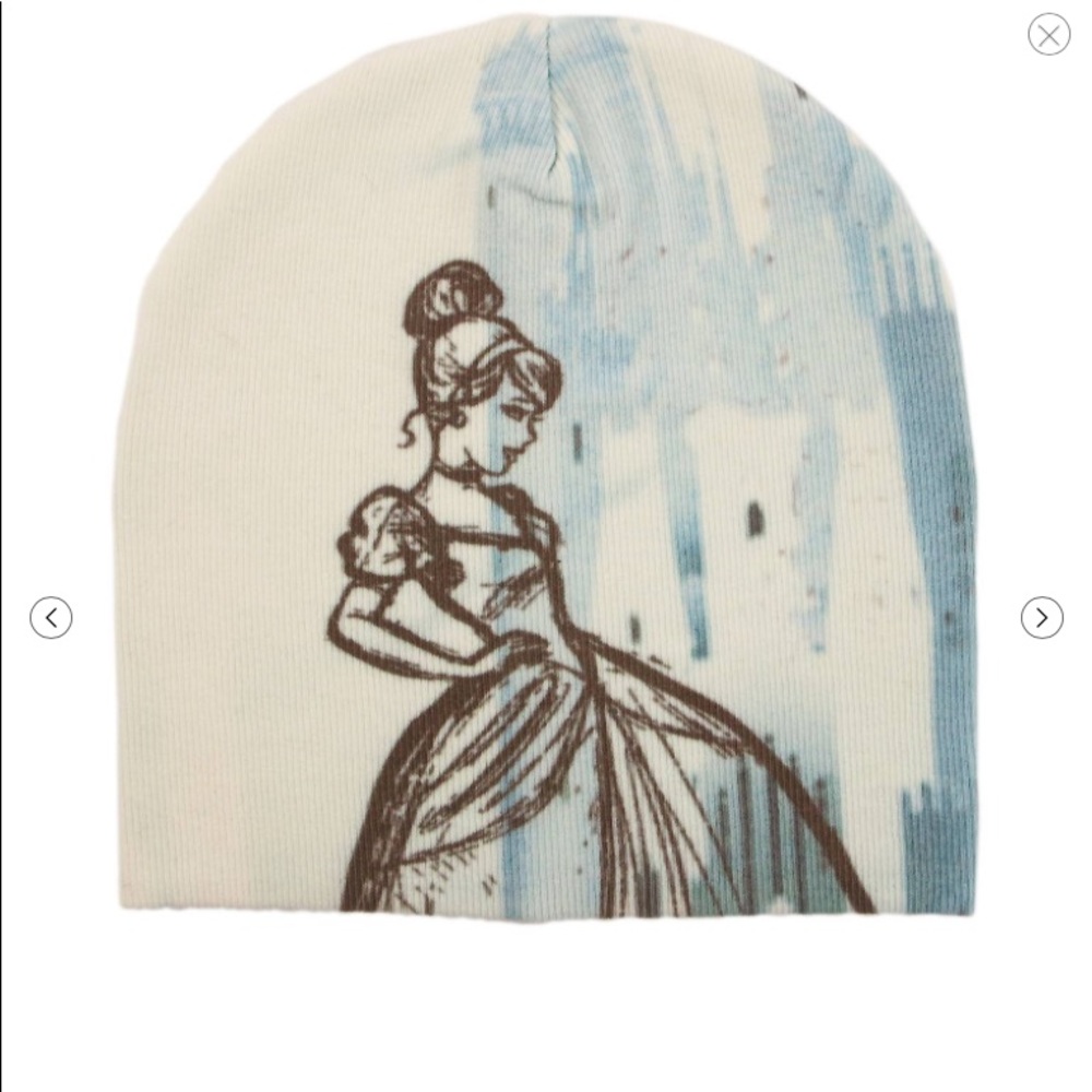 Disney Princess Cinderella Beanie NWT