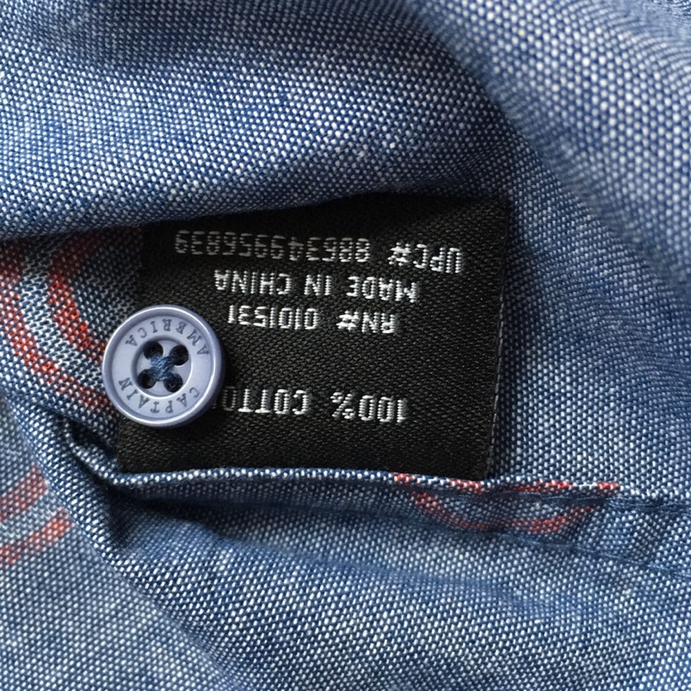 Marvel Captain America Button-Down Shirt Men's New - Picture 5 of 7
