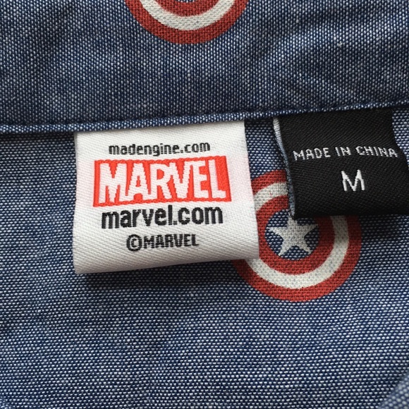 Marvel Captain America Button-Down Shirt Men's New - Picture 3 of 7