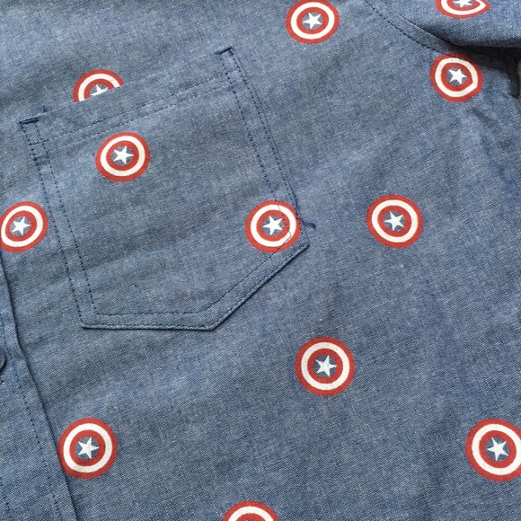 Marvel Captain America Button-Down Shirt Men's New - Picture 4 of 7