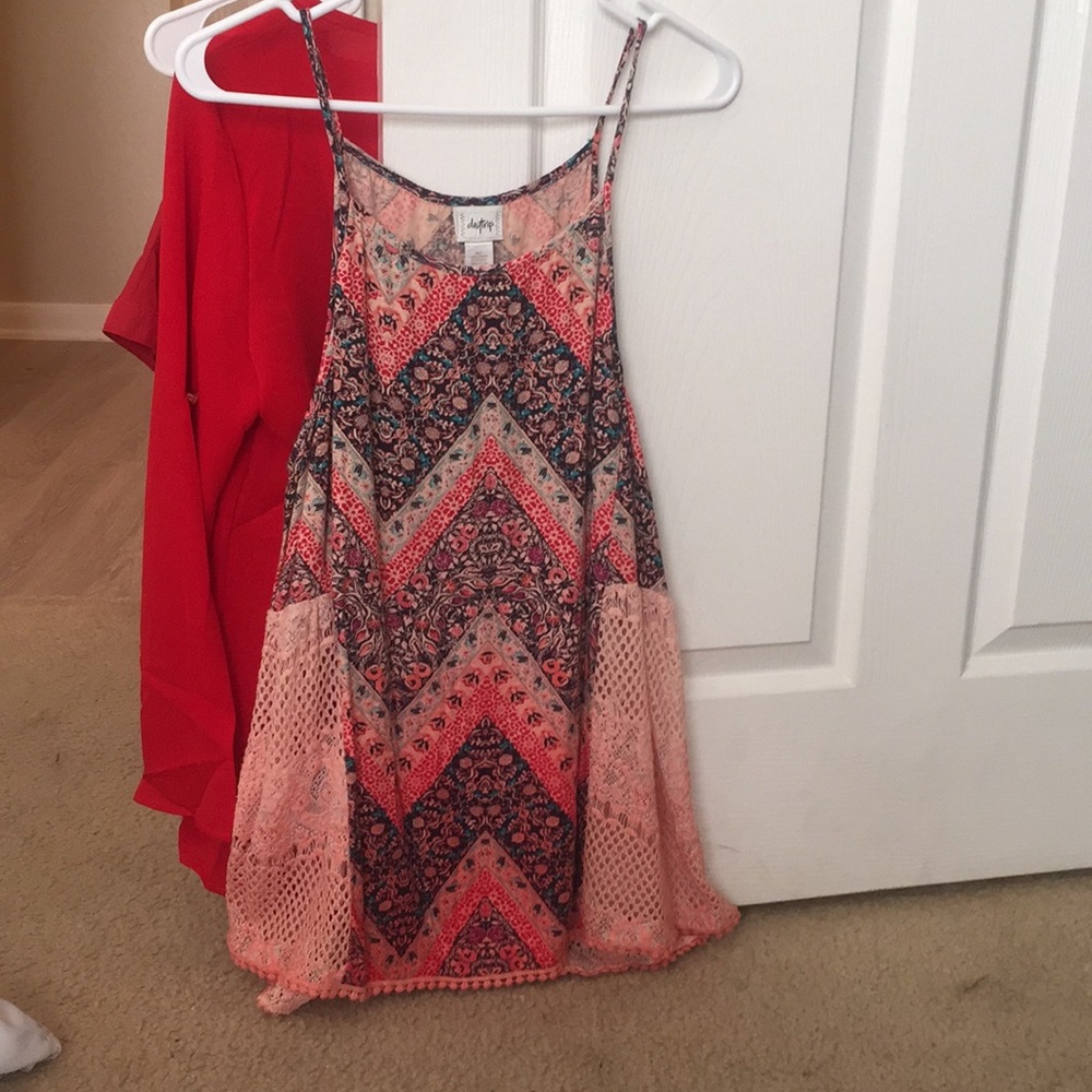 Lace patterned tank top