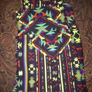 Lularoe OS leggings worn once like new