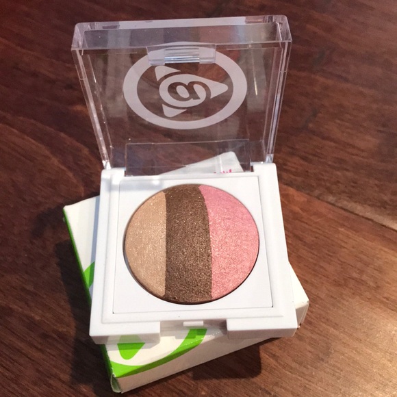 Mary Kay Other - Mary Kay At Play Baked Eye Trio
