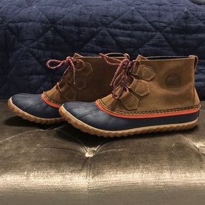 Sorel out N about Jcrew collab waterproof Sz 9