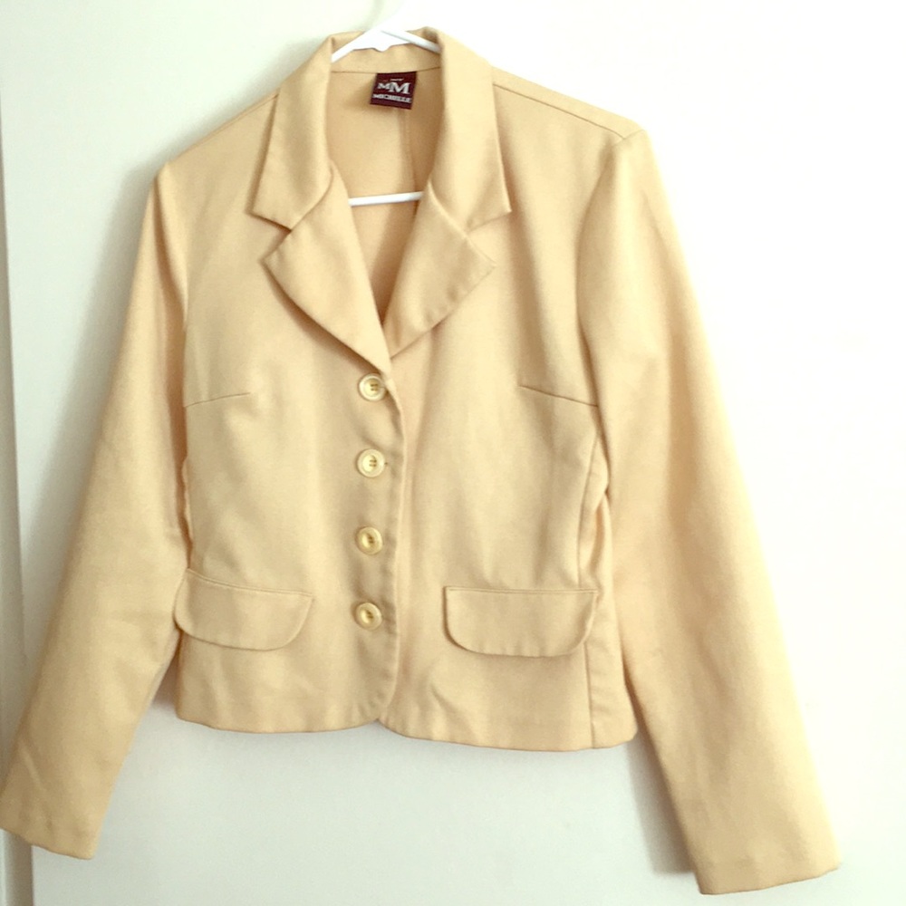 Yellow blazer