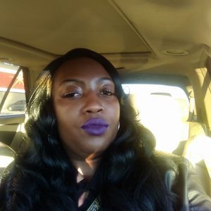 Meet your Posher, Joy