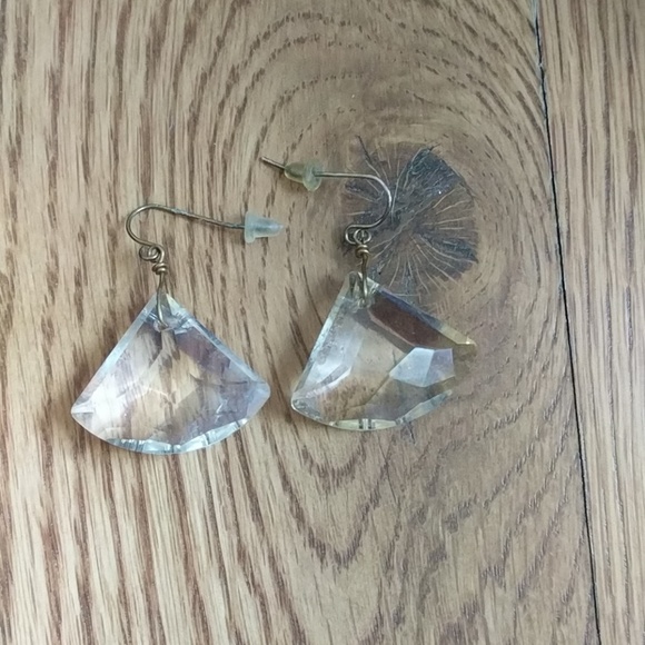 3 for $15 Clear triangle shaped faceted earrings - Picture 3 of 3