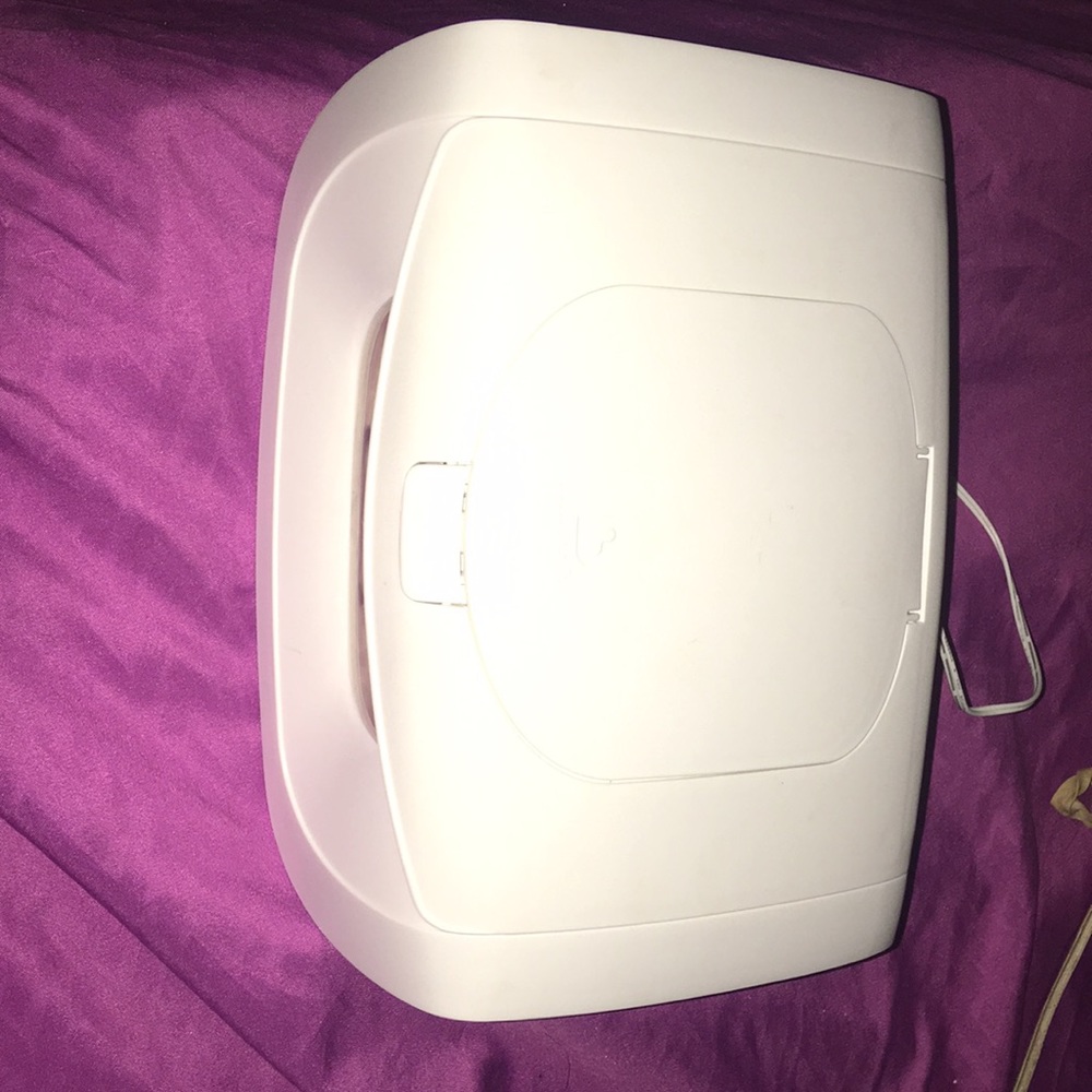 Baby wipe warmer