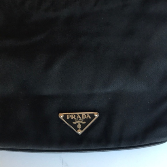 Authentic Prada small shoulder bag - Picture 2 of 7