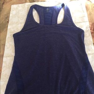 Gap fit sports tank top