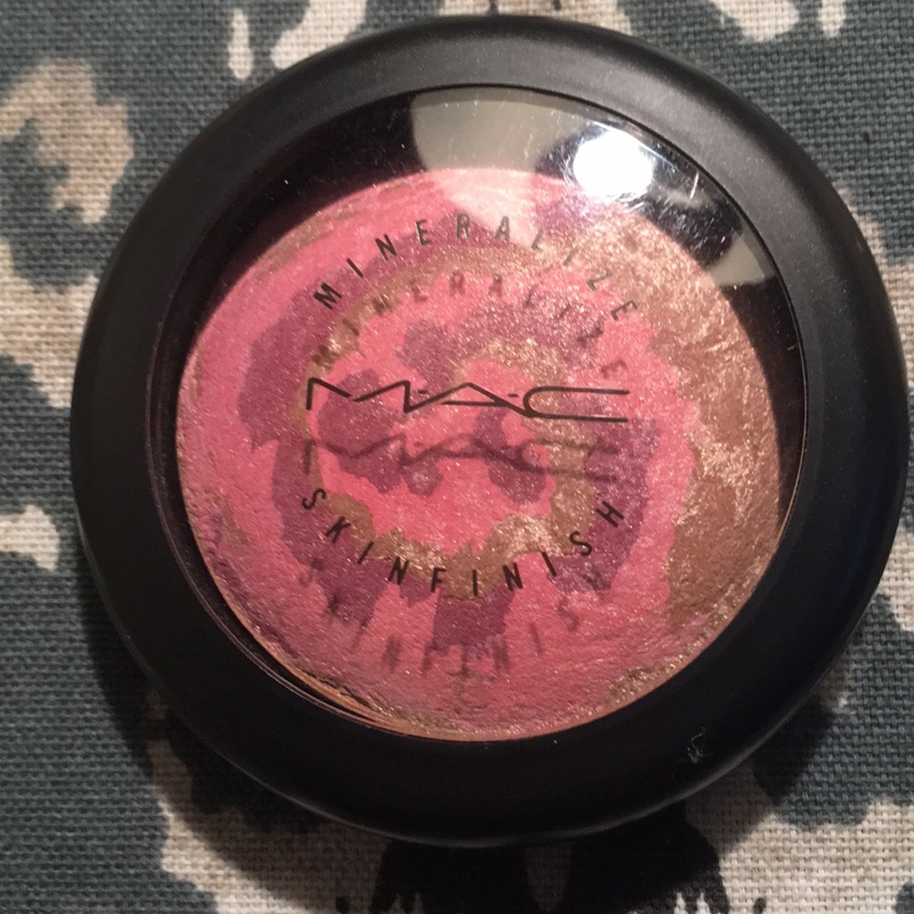 Mac limited edition star wondered