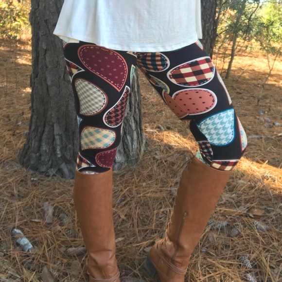 Colorful Patterned Soft Leggings >> - Picture 3 of 3