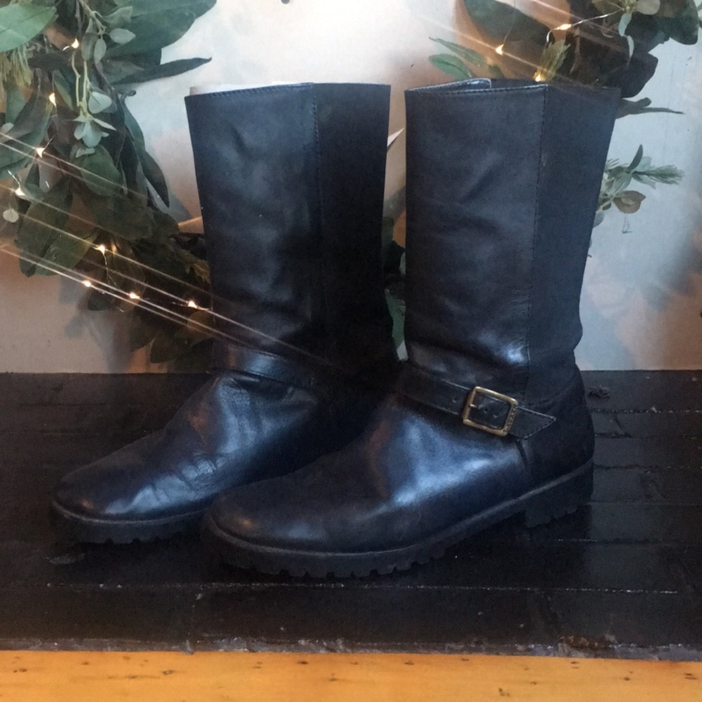 RALPH LAUREN genuine leather black boots