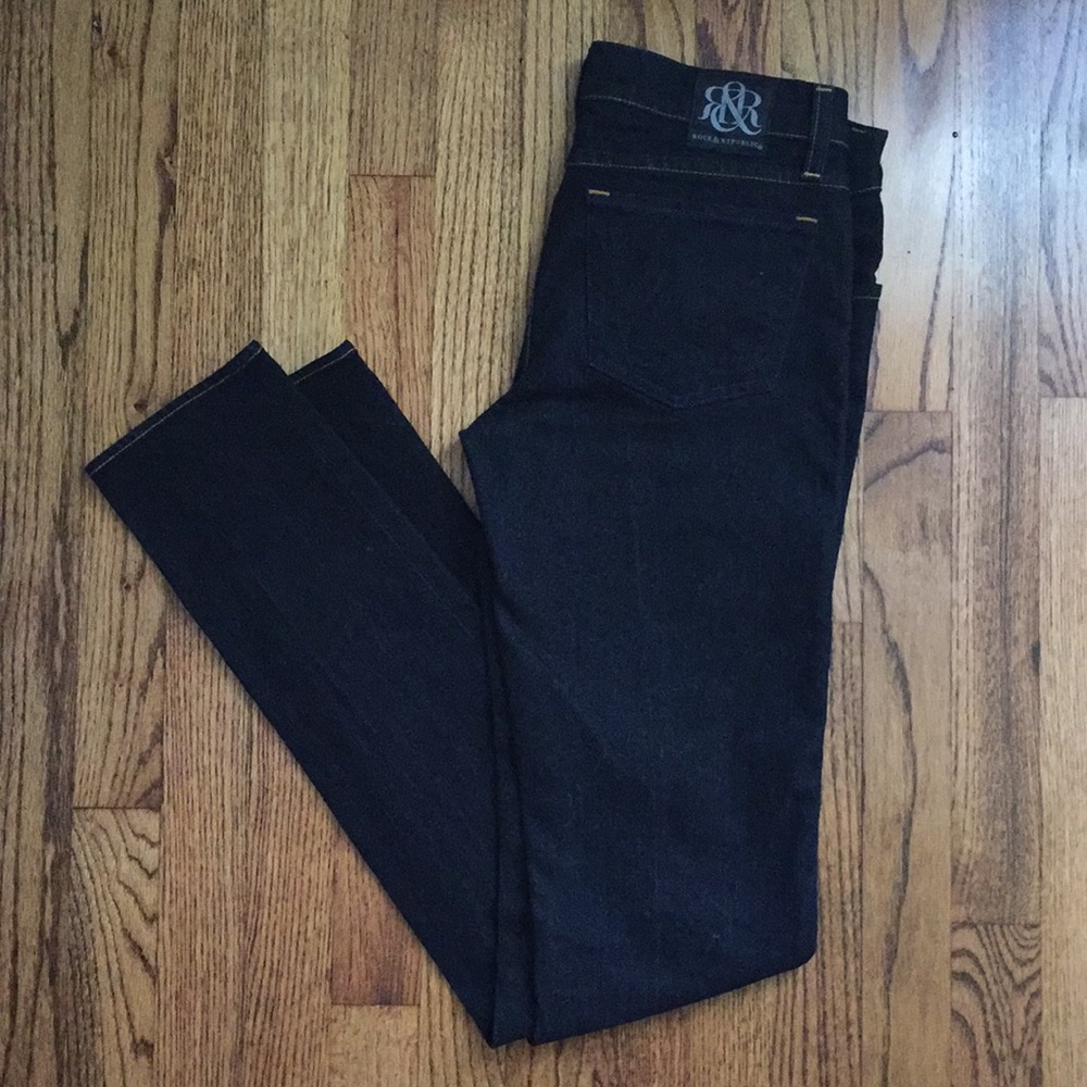 Rock & Republic dark skinny jeans - 27