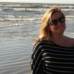 Meet your Posher, Adrienne