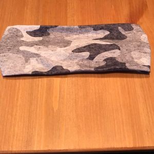 Reversible lululemon headband