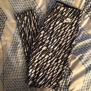 Nike leggings