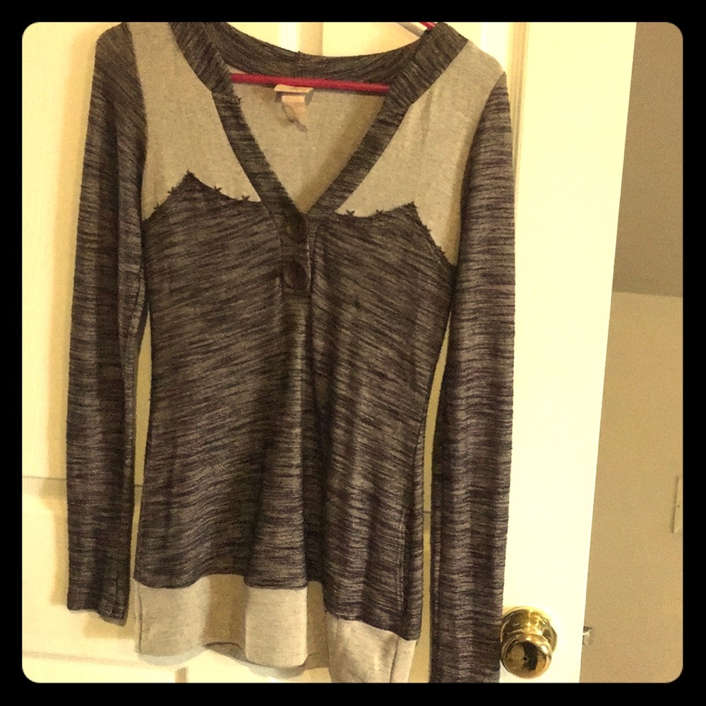 Long sleeve top