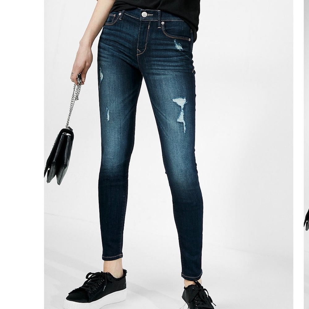 SOLD!!!!!!!!!EXPRESS STRETCH JEAN