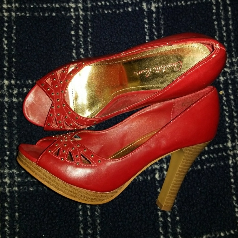Open toe heels