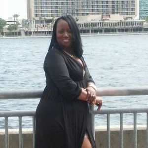 Meet your Posher, Jacquelyn