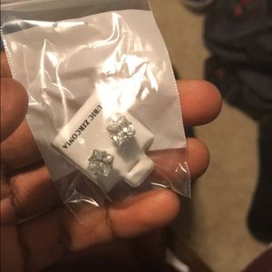 Meet your Posher, Jean claude