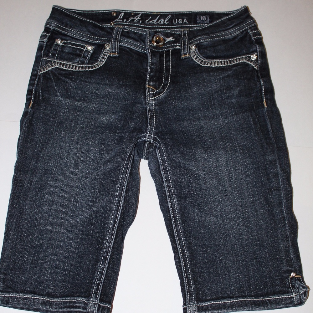 EUC Girls La Idol bermuda shorts