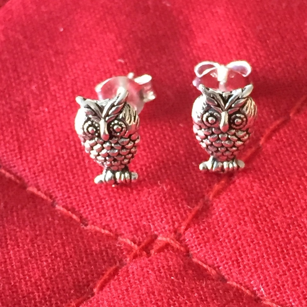925 Sterling Silver Owl Stud Earrings